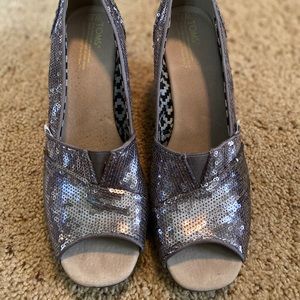 Silver Sparkle TOMS!